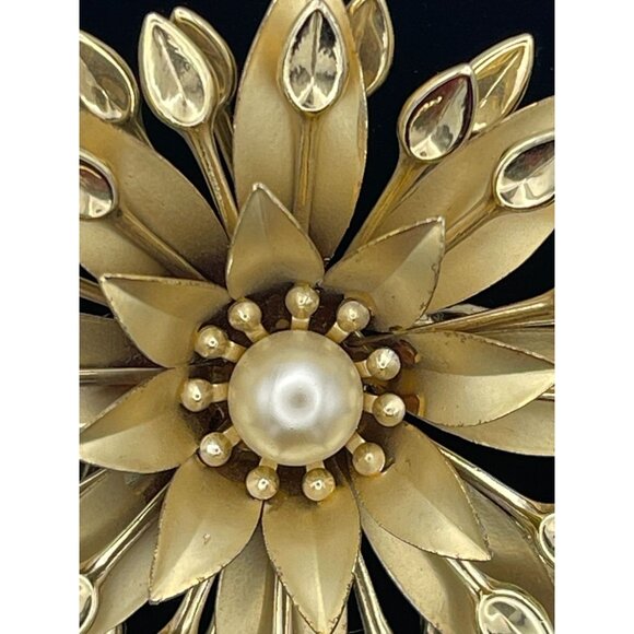 Gold Tone Floral Brooch Faux Pearl 3" Lapel Pin Statement Piece - Picture 4 of 6